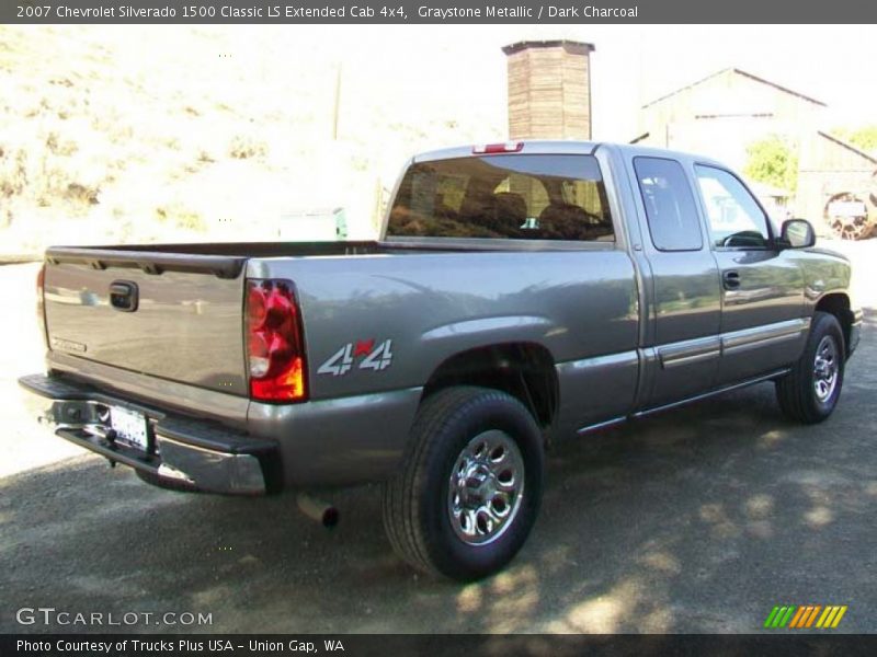 Graystone Metallic / Dark Charcoal 2007 Chevrolet Silverado 1500 Classic LS Extended Cab 4x4