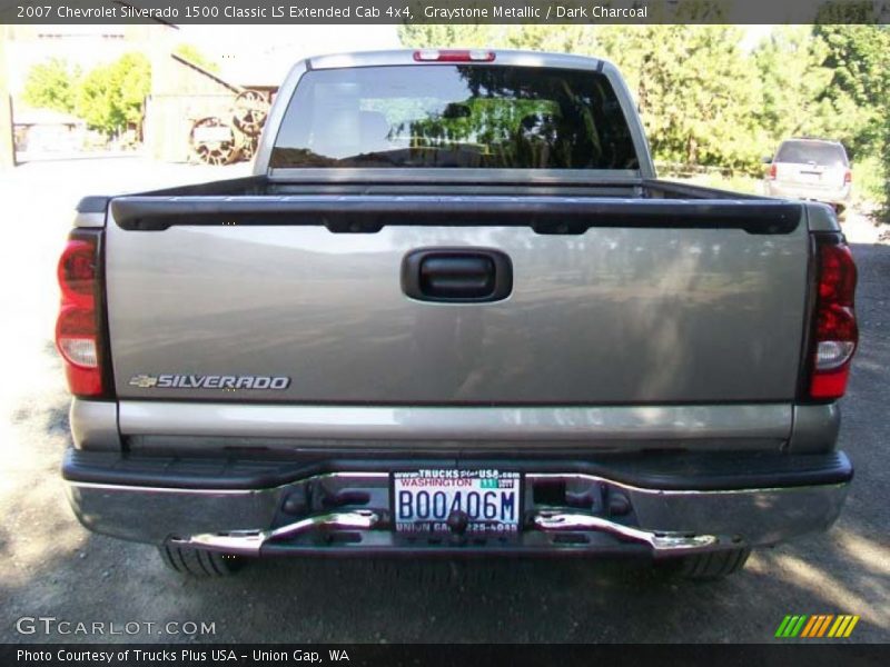 Graystone Metallic / Dark Charcoal 2007 Chevrolet Silverado 1500 Classic LS Extended Cab 4x4