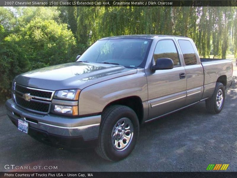 Graystone Metallic / Dark Charcoal 2007 Chevrolet Silverado 1500 Classic LS Extended Cab 4x4