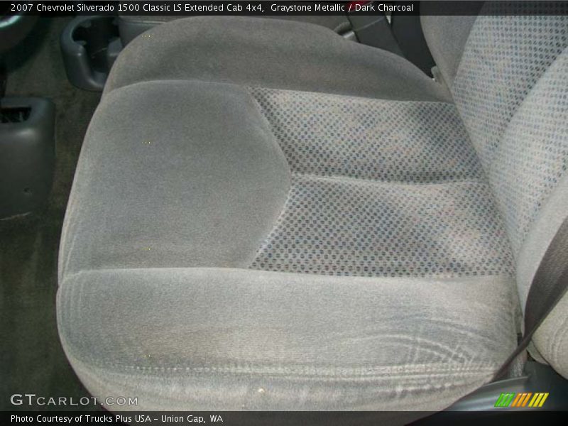 Graystone Metallic / Dark Charcoal 2007 Chevrolet Silverado 1500 Classic LS Extended Cab 4x4