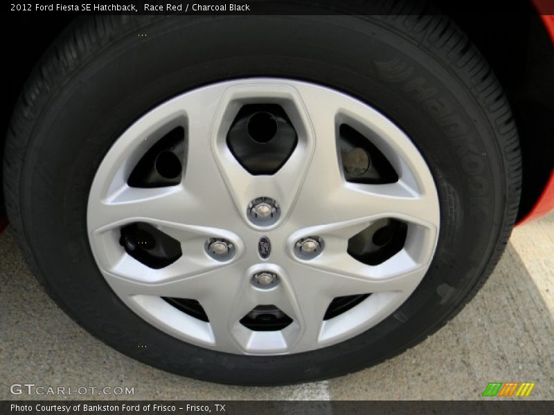 Race Red / Charcoal Black 2012 Ford Fiesta SE Hatchback