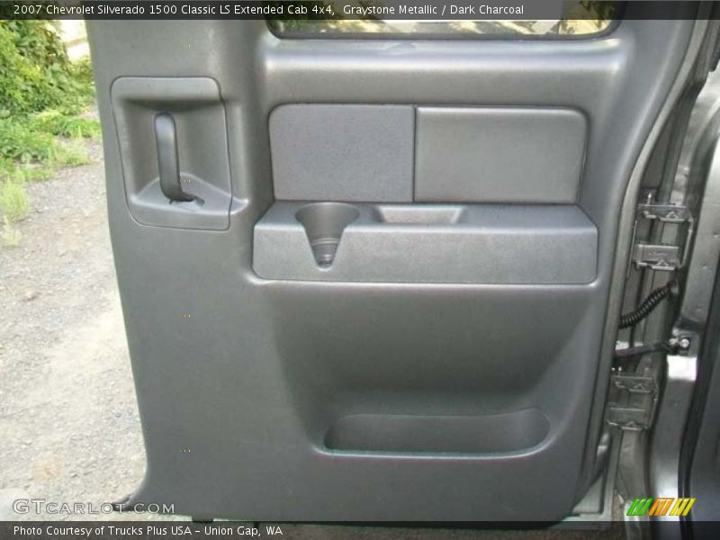 Graystone Metallic / Dark Charcoal 2007 Chevrolet Silverado 1500 Classic LS Extended Cab 4x4