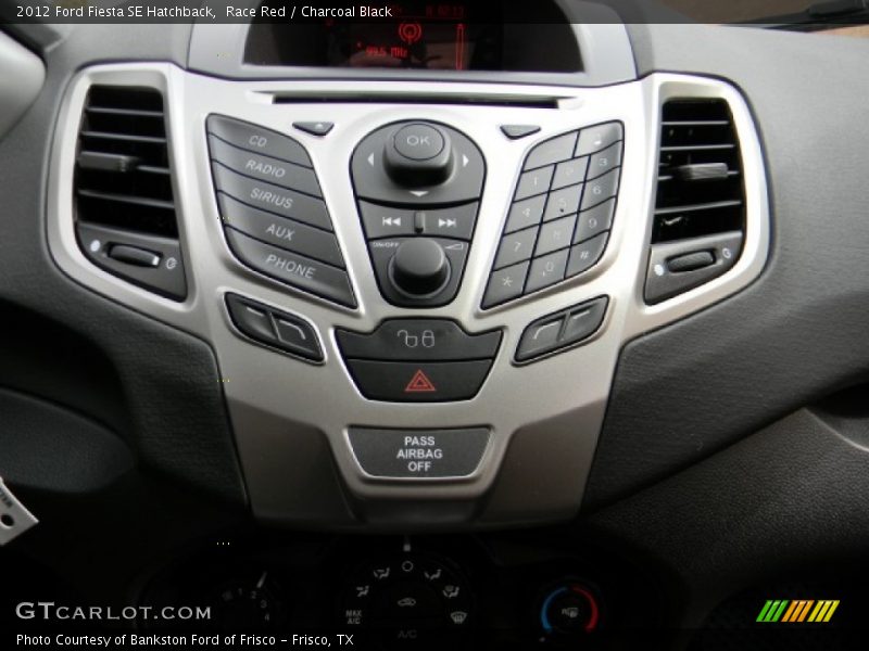 Race Red / Charcoal Black 2012 Ford Fiesta SE Hatchback