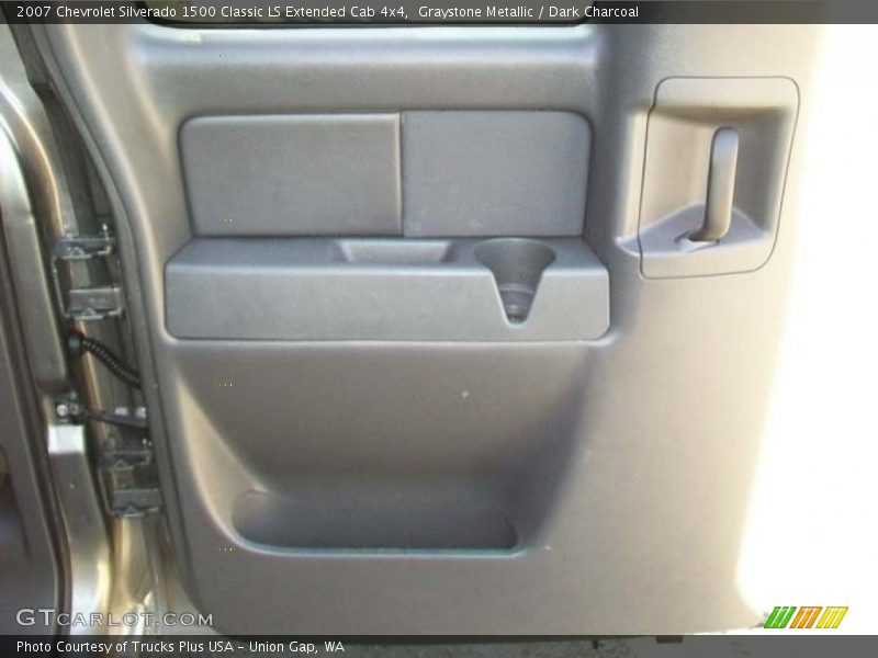 Graystone Metallic / Dark Charcoal 2007 Chevrolet Silverado 1500 Classic LS Extended Cab 4x4