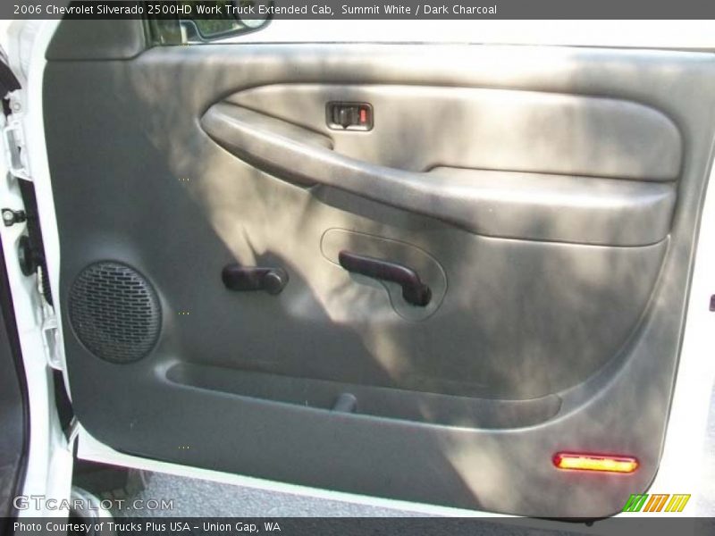 Summit White / Dark Charcoal 2006 Chevrolet Silverado 2500HD Work Truck Extended Cab