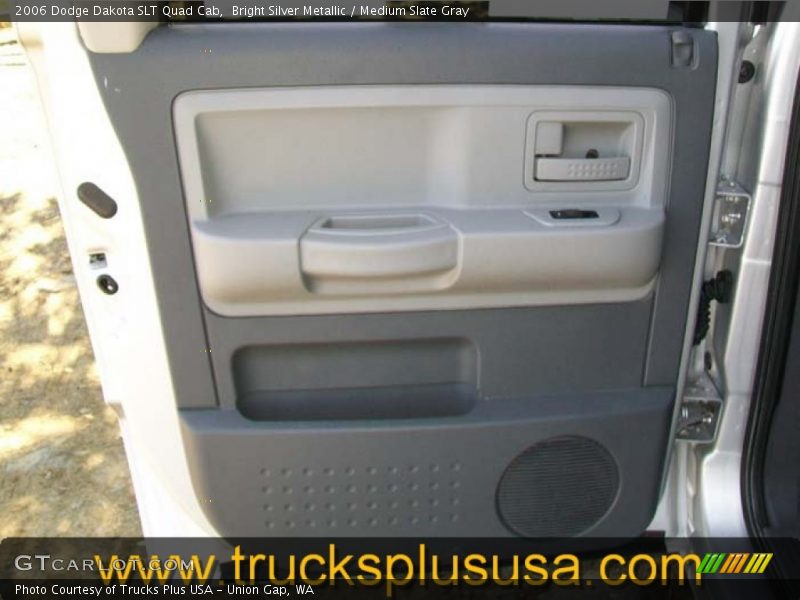 Bright Silver Metallic / Medium Slate Gray 2006 Dodge Dakota SLT Quad Cab