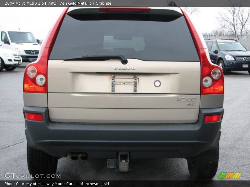 Ash Gold Metallic / Graphite 2004 Volvo XC90 2.5T AWD