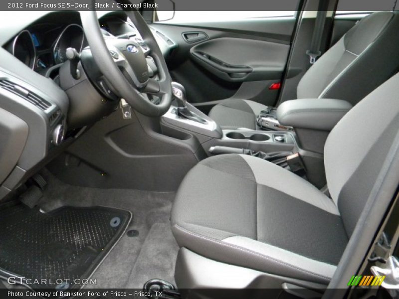  2012 Focus SE 5-Door Charcoal Black Interior