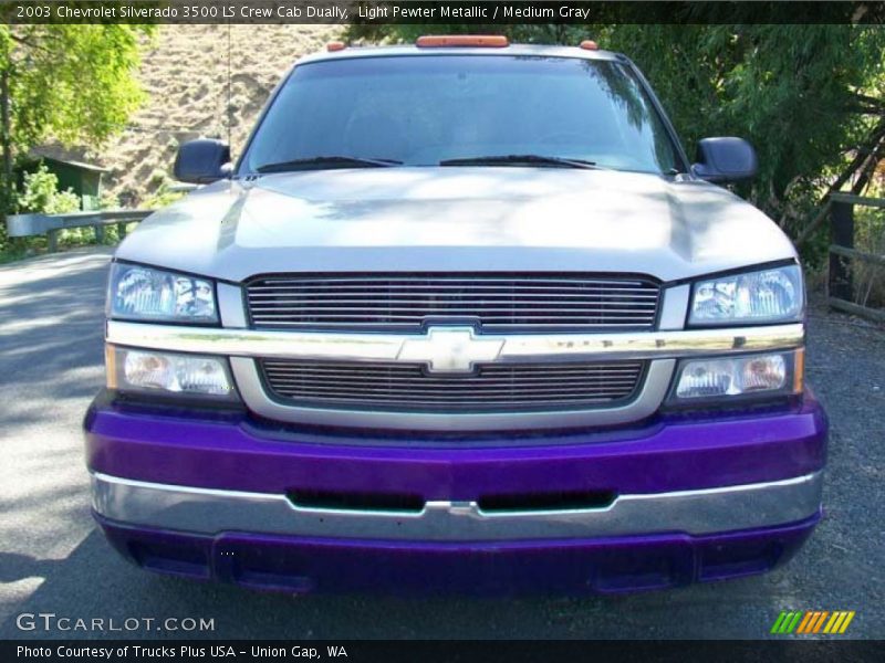 Light Pewter Metallic / Medium Gray 2003 Chevrolet Silverado 3500 LS Crew Cab Dually