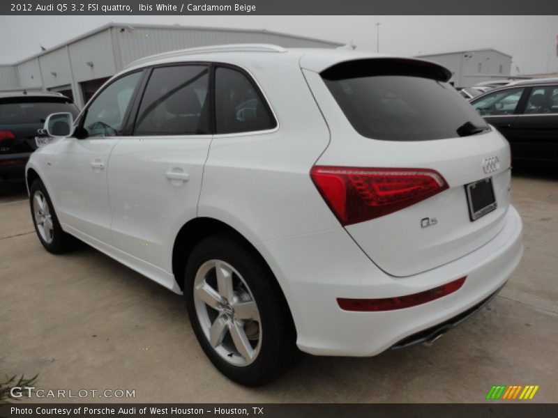  2012 Q5 3.2 FSI quattro Ibis White
