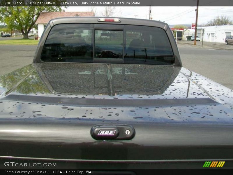 Dark Stone Metallic / Medium Stone 2008 Ford F250 Super Duty XLT Crew Cab