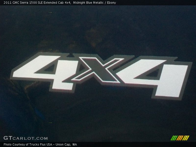 Midnight Blue Metallic / Ebony 2011 GMC Sierra 1500 SLE Extended Cab 4x4