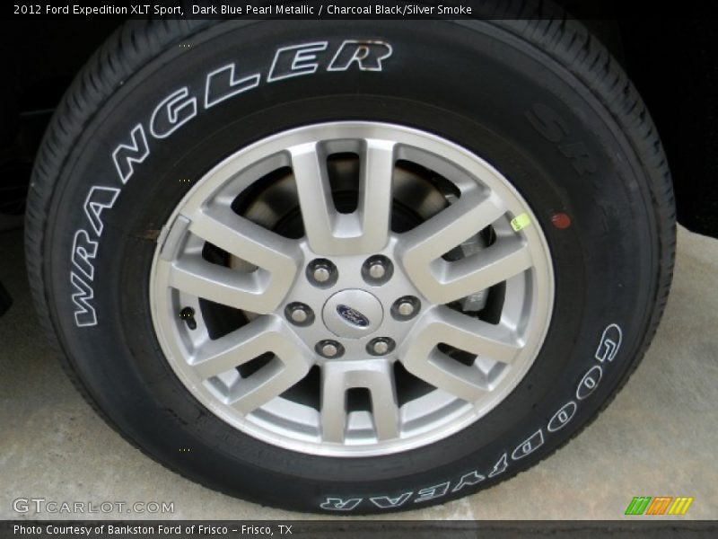 Dark Blue Pearl Metallic / Charcoal Black/Silver Smoke 2012 Ford Expedition XLT Sport