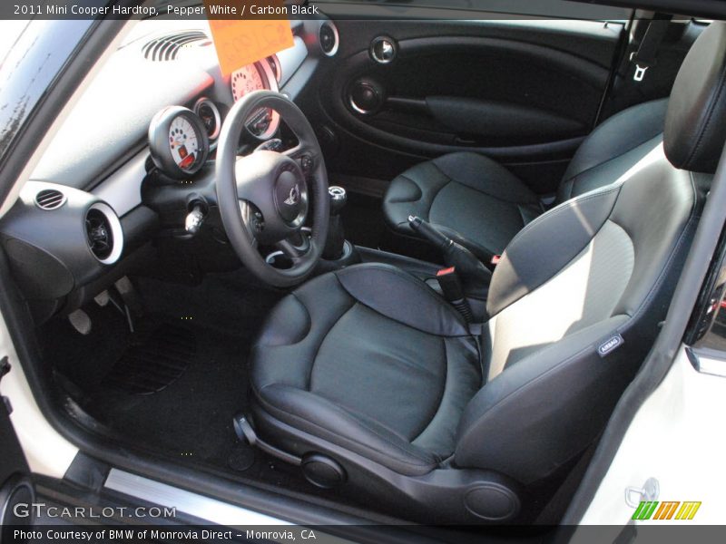 Pepper White / Carbon Black 2011 Mini Cooper Hardtop