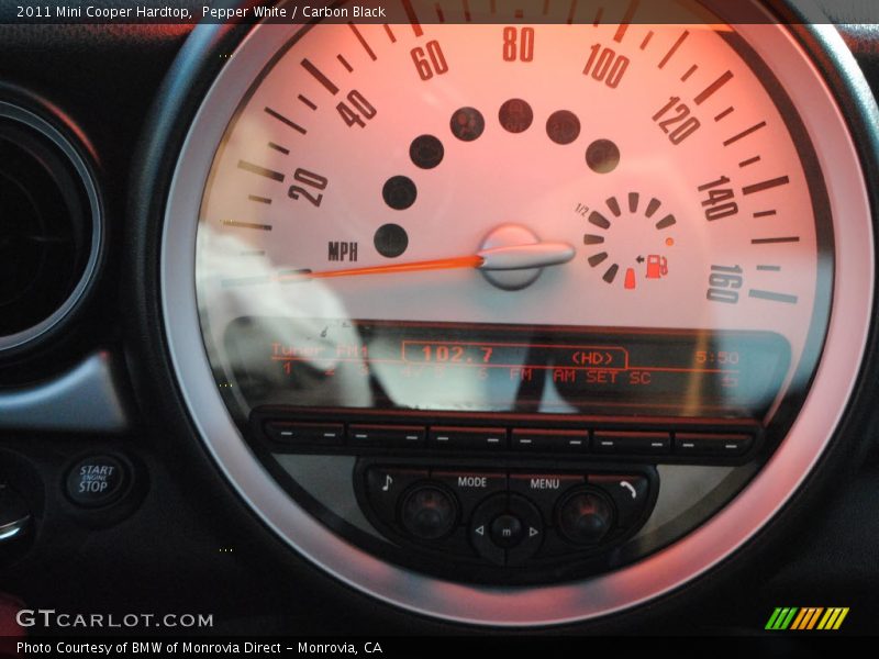 Pepper White / Carbon Black 2011 Mini Cooper Hardtop