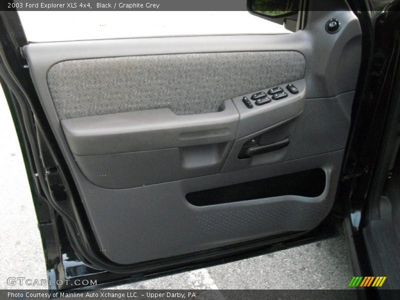 Black / Graphite Grey 2003 Ford Explorer XLS 4x4