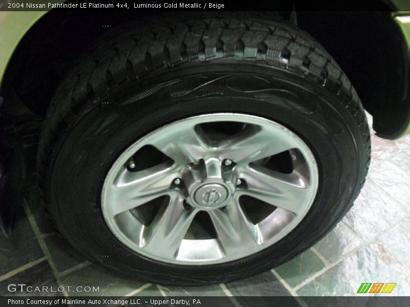 Luminous Gold Metallic / Beige 2004 Nissan Pathfinder LE Platinum 4x4