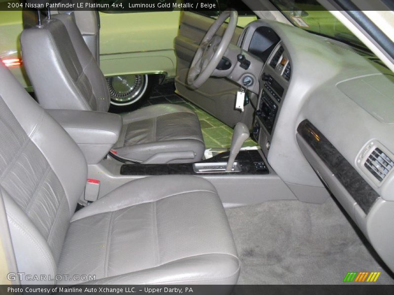 Luminous Gold Metallic / Beige 2004 Nissan Pathfinder LE Platinum 4x4