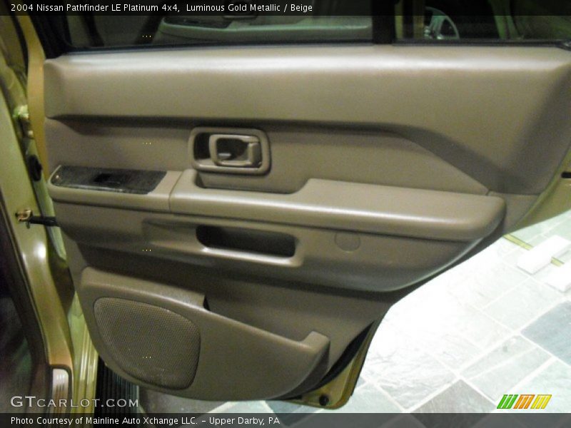 Luminous Gold Metallic / Beige 2004 Nissan Pathfinder LE Platinum 4x4