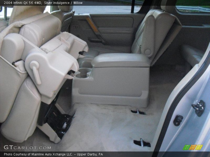 Silver Indulgence / Willow 2004 Infiniti QX 56 4WD