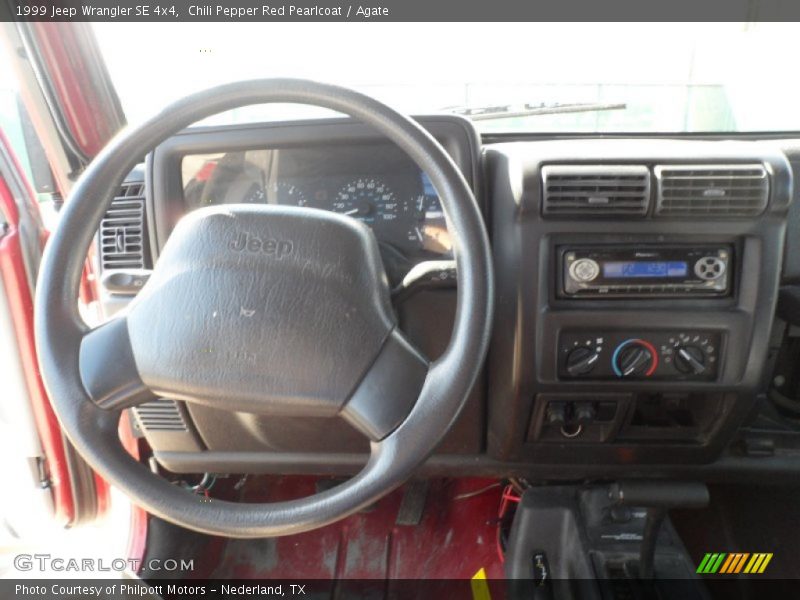Chili Pepper Red Pearlcoat / Agate 1999 Jeep Wrangler SE 4x4