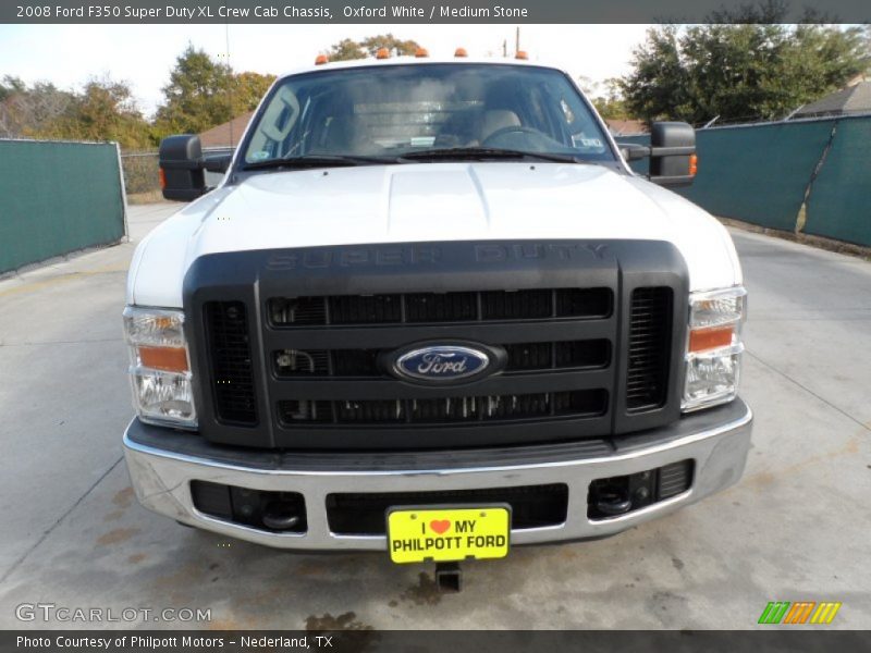 Oxford White / Medium Stone 2008 Ford F350 Super Duty XL Crew Cab Chassis