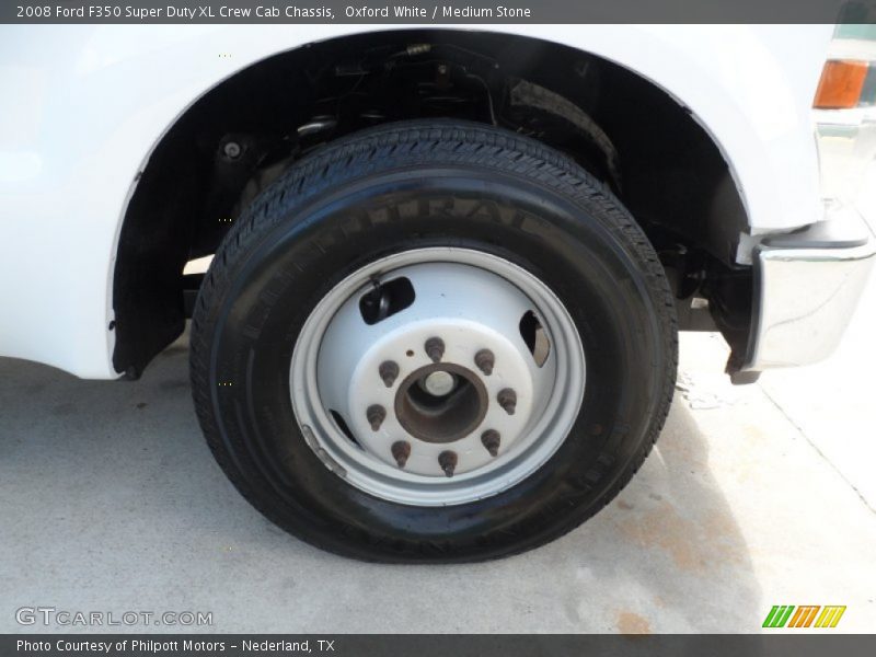  2008 F350 Super Duty XL Crew Cab Chassis Wheel