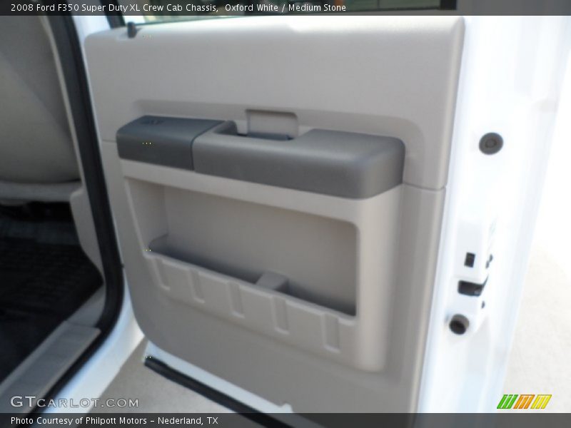 Oxford White / Medium Stone 2008 Ford F350 Super Duty XL Crew Cab Chassis