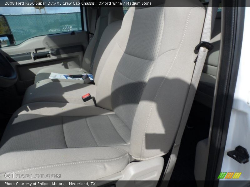 Oxford White / Medium Stone 2008 Ford F350 Super Duty XL Crew Cab Chassis
