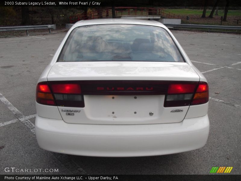 White Frost Pearl / Gray 2003 Subaru Legacy L Sedan