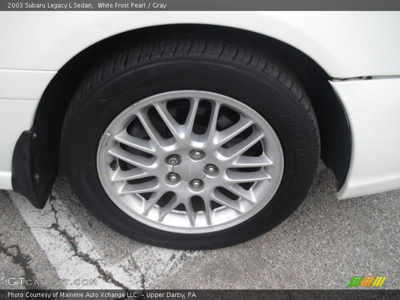 White Frost Pearl / Gray 2003 Subaru Legacy L Sedan