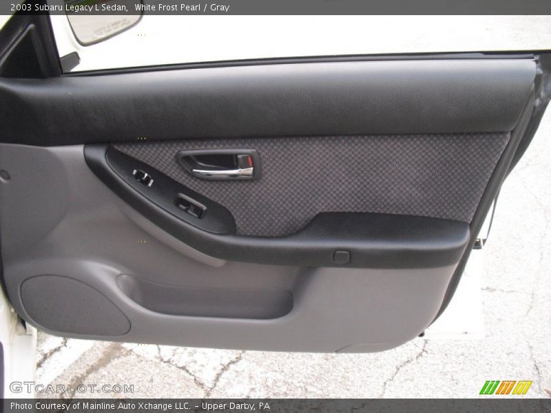 White Frost Pearl / Gray 2003 Subaru Legacy L Sedan