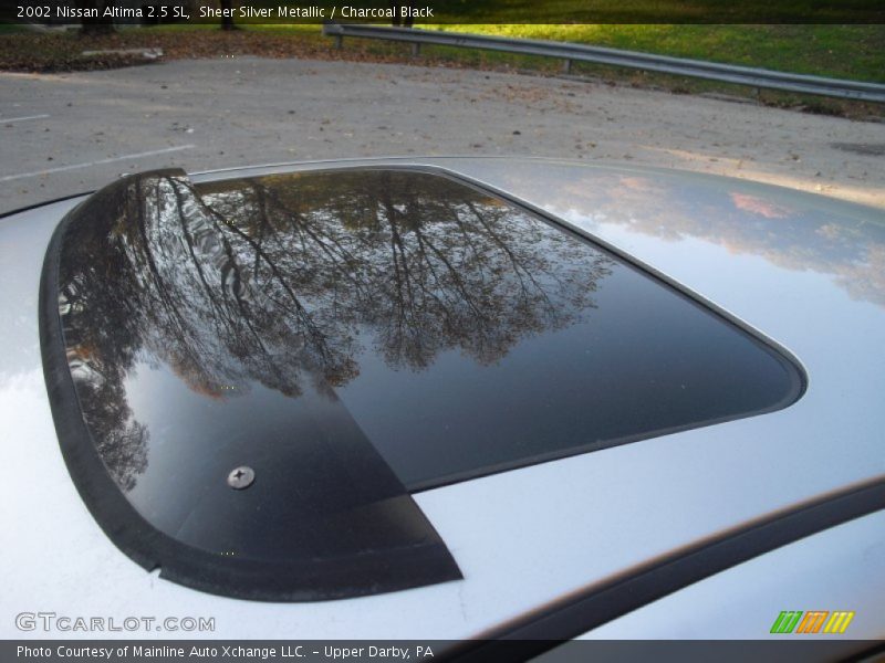 Sheer Silver Metallic / Charcoal Black 2002 Nissan Altima 2.5 SL