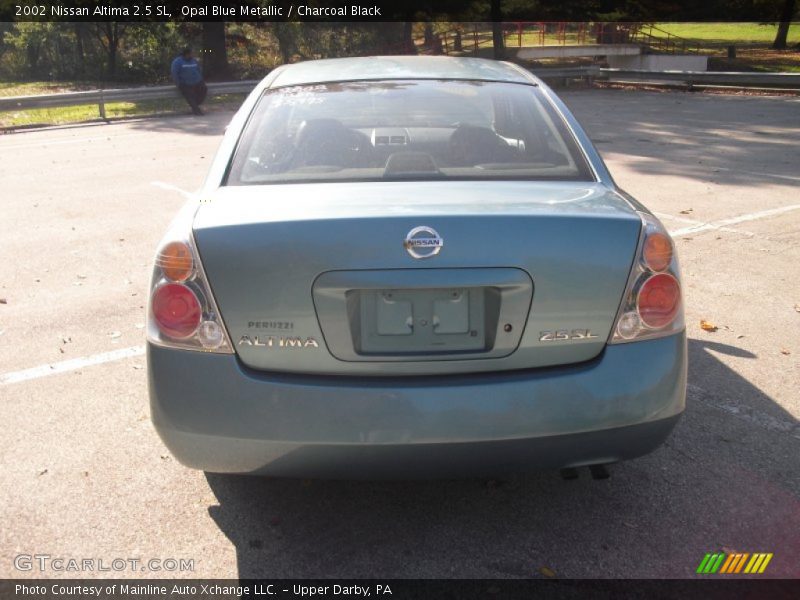 Opal Blue Metallic / Charcoal Black 2002 Nissan Altima 2.5 SL