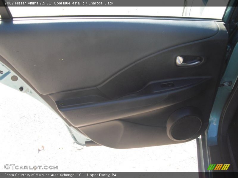 Opal Blue Metallic / Charcoal Black 2002 Nissan Altima 2.5 SL