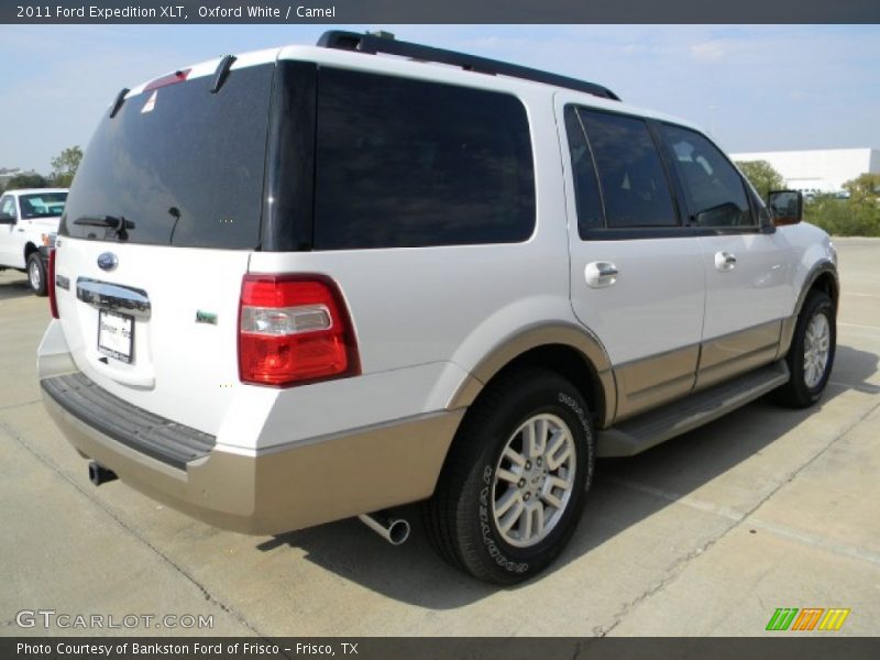 Oxford White / Camel 2011 Ford Expedition XLT
