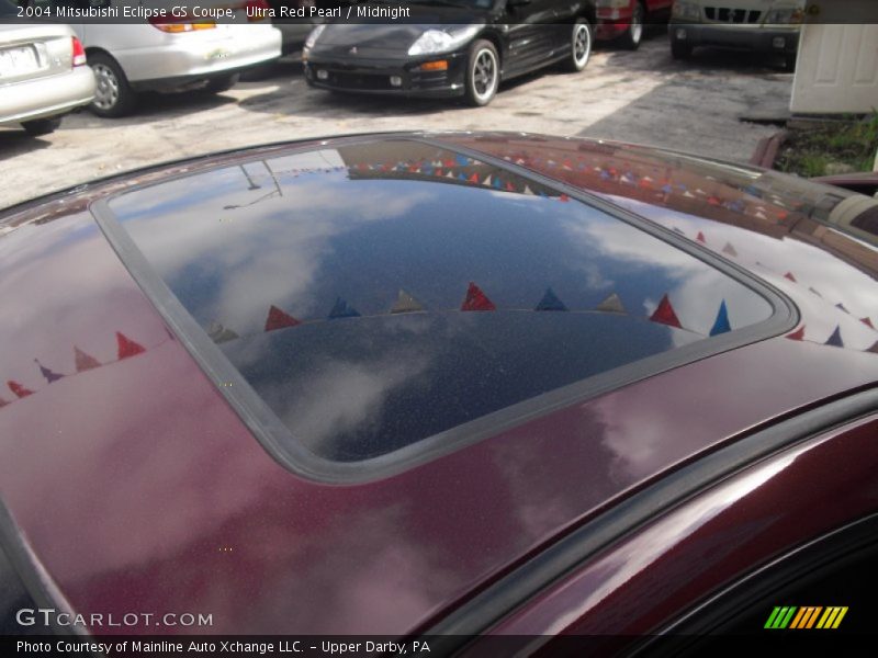 Ultra Red Pearl / Midnight 2004 Mitsubishi Eclipse GS Coupe