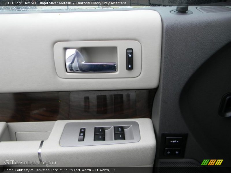 Ingot Silver Metallic / Charcoal Black/Grey Alcantara 2011 Ford Flex SEL