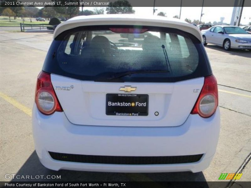 Summit White / Charcoal 2011 Chevrolet Aveo Aveo5 LT