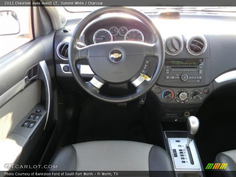 Summit White / Charcoal 2011 Chevrolet Aveo Aveo5 LT