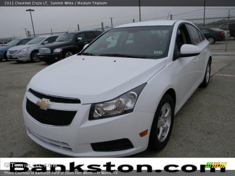 Summit White / Medium Titanium 2011 Chevrolet Cruze LT
