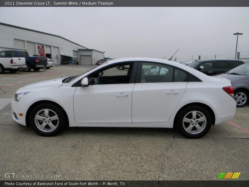 Summit White / Medium Titanium 2011 Chevrolet Cruze LT