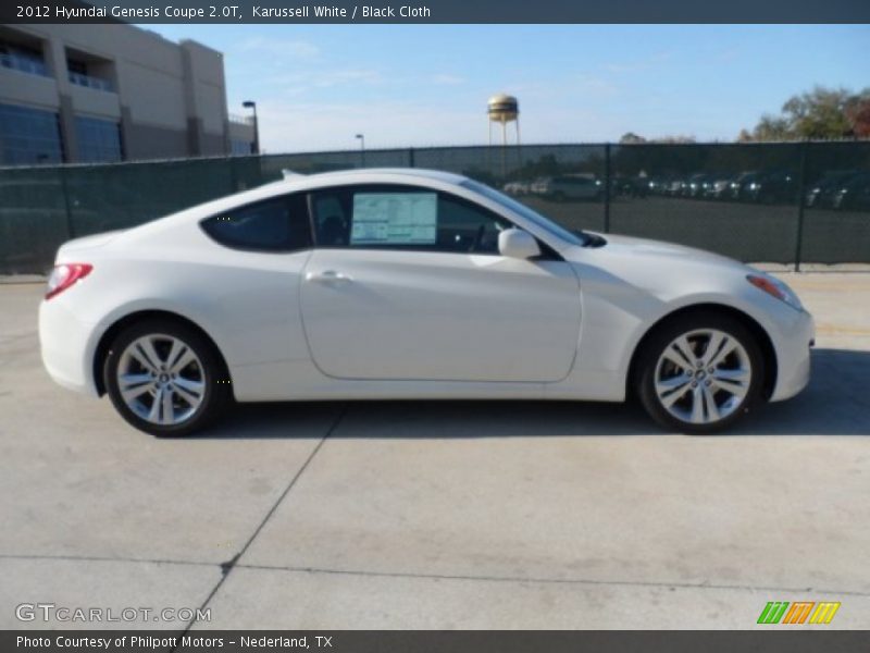 Karussell White / Black Cloth 2012 Hyundai Genesis Coupe 2.0T