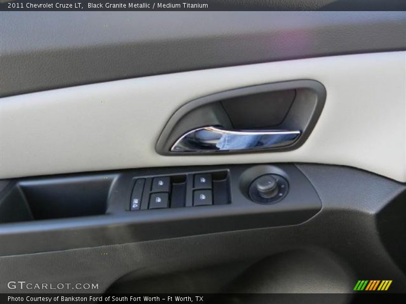 Black Granite Metallic / Medium Titanium 2011 Chevrolet Cruze LT