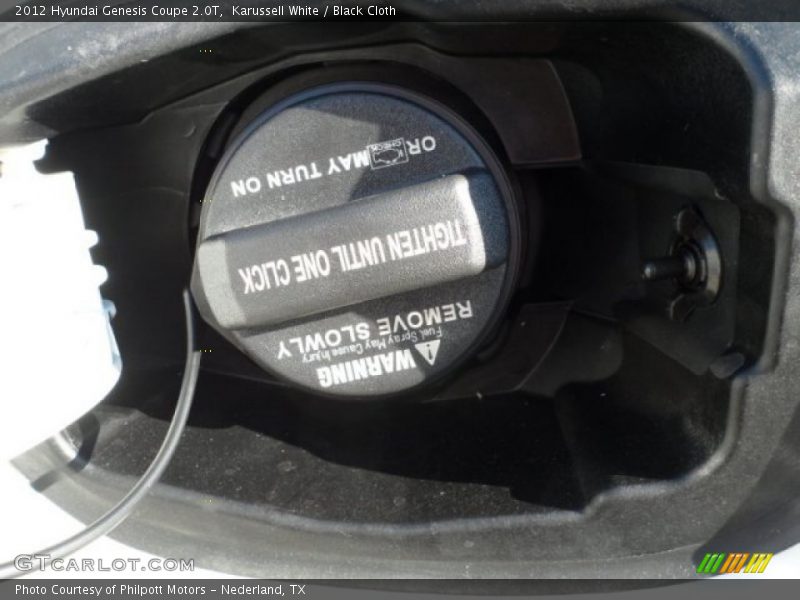 Karussell White / Black Cloth 2012 Hyundai Genesis Coupe 2.0T