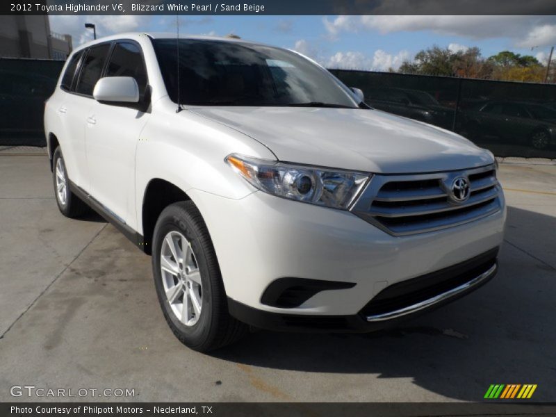 Blizzard White Pearl / Sand Beige 2012 Toyota Highlander V6