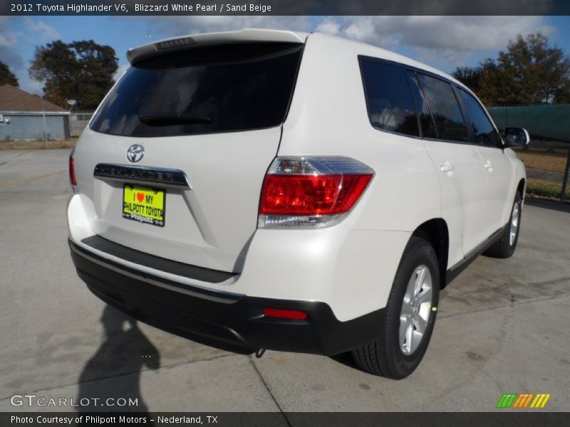 Blizzard White Pearl / Sand Beige 2012 Toyota Highlander V6