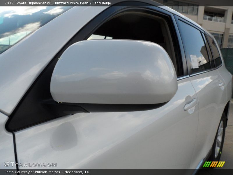 Blizzard White Pearl / Sand Beige 2012 Toyota Highlander V6
