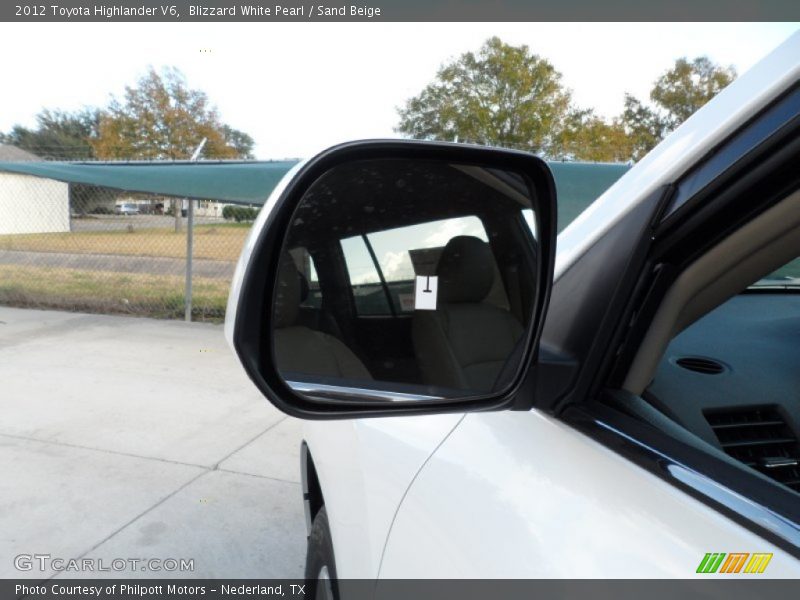 Blizzard White Pearl / Sand Beige 2012 Toyota Highlander V6