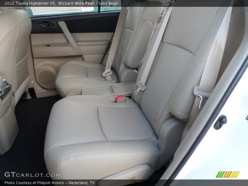 Blizzard White Pearl / Sand Beige 2012 Toyota Highlander V6
